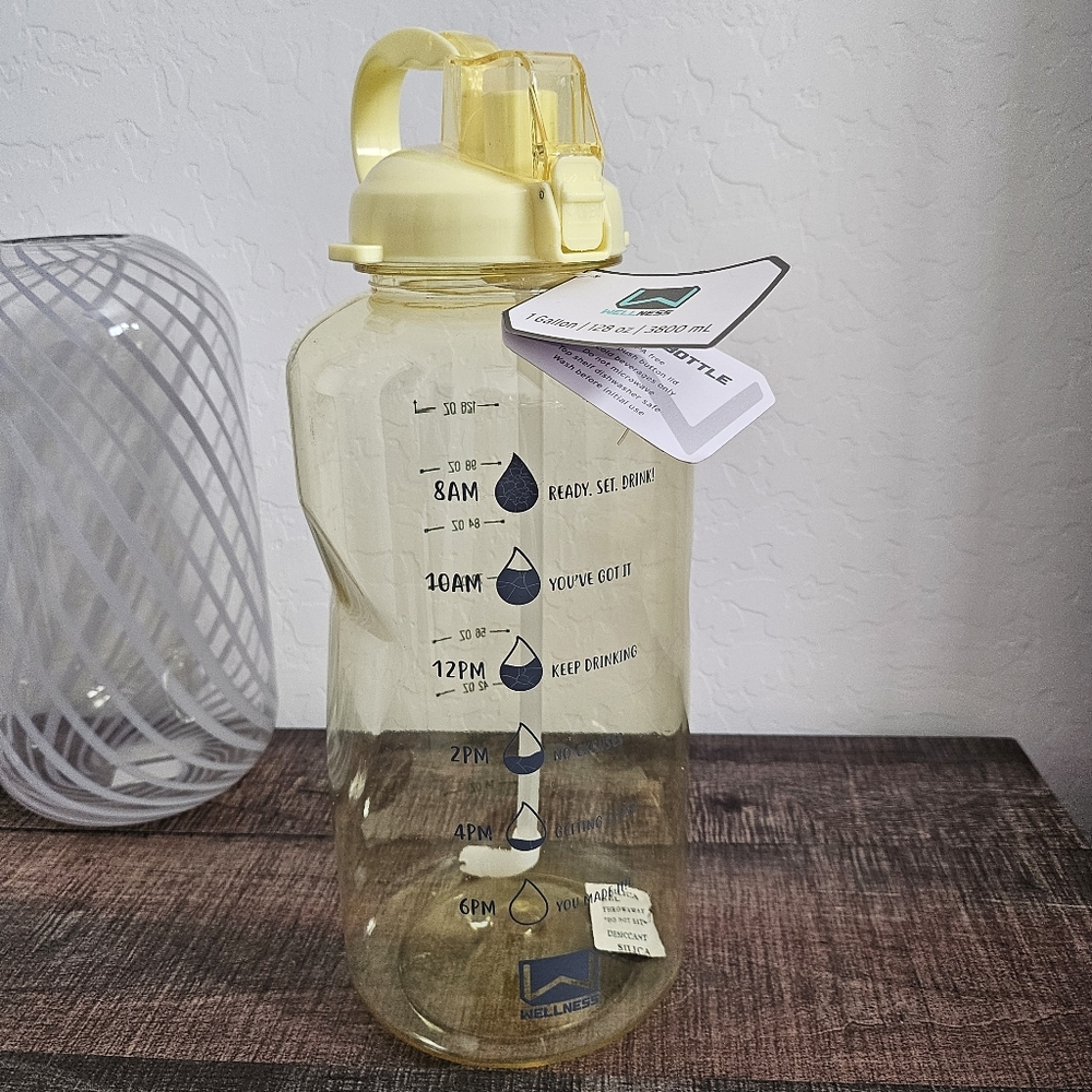 🆕️Wellness Sports Water Bottle 1 Gal 3800ml BPA Free Motivational Marker